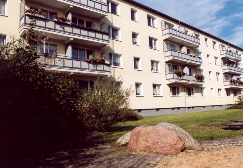 Hochparterre - Renovierung erforderlich - Wir kommen Ihnen entgegen! — photo 1
